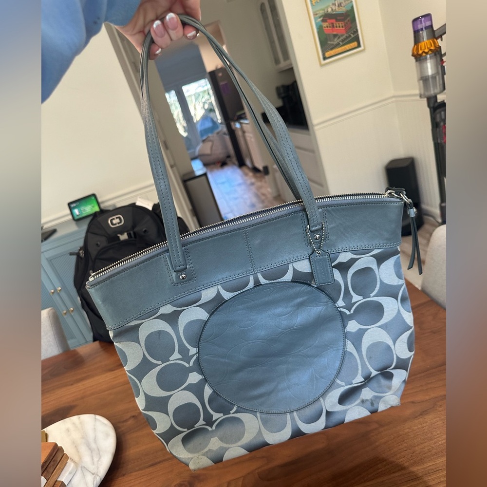 Grey Coach Signature Laura Tote